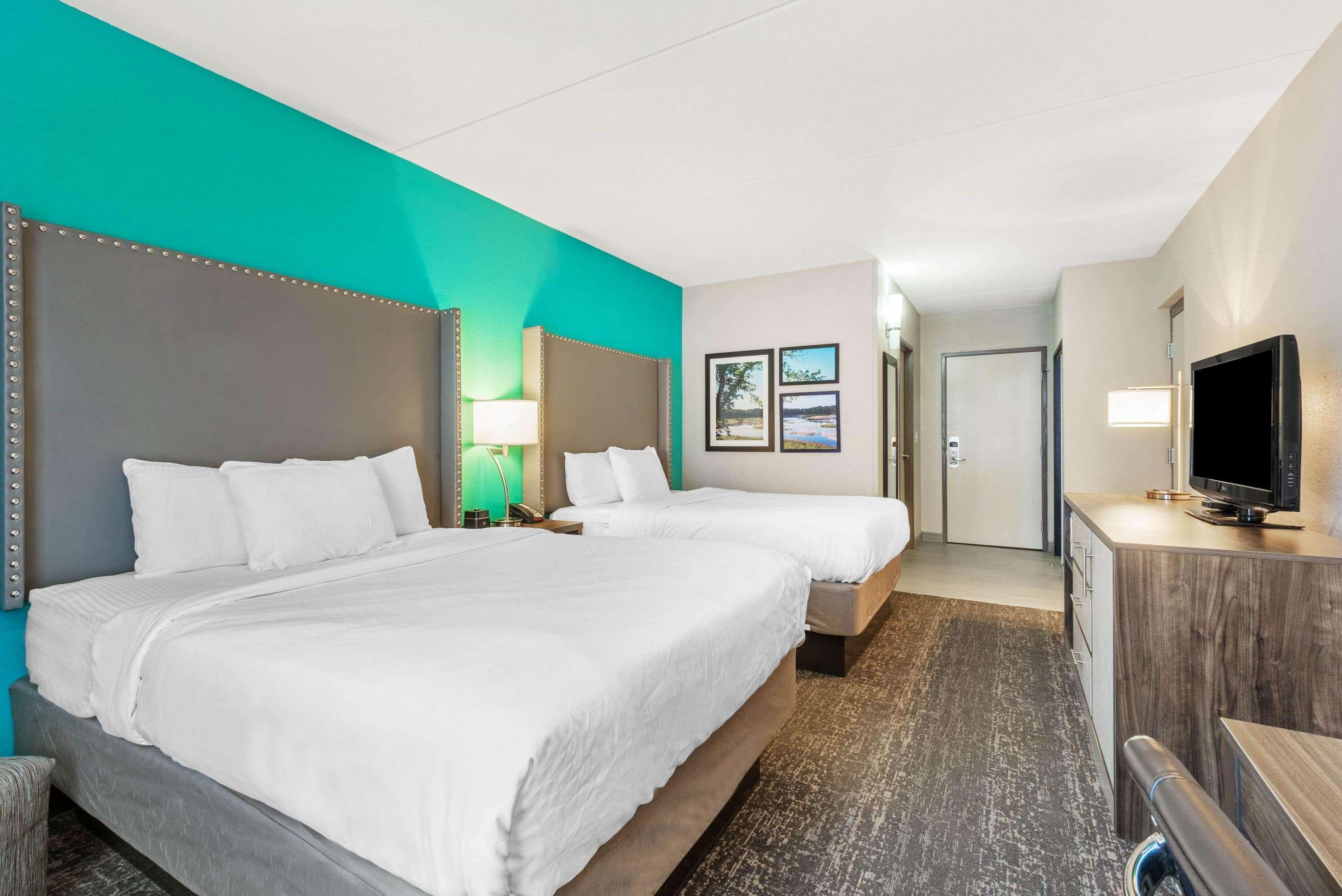 La Quinta By Wyndham Jamestown Bagian luar foto